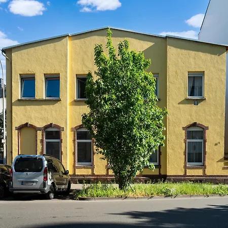 In Near Deutsches Eck Koblencja